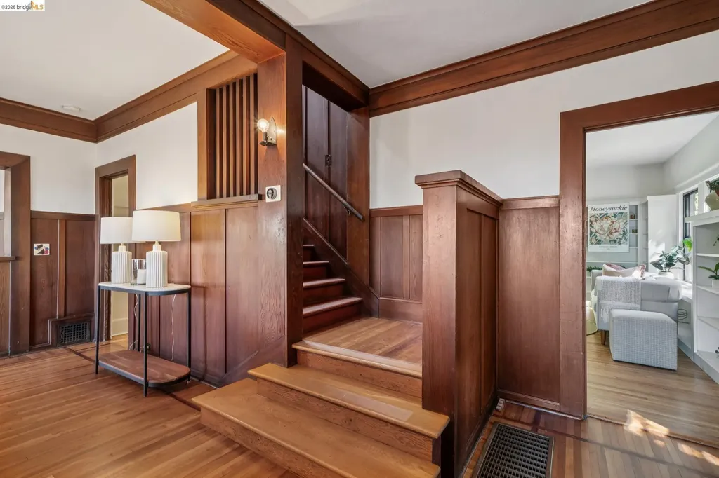 813 San Diego Road Berkeley CA 94707
