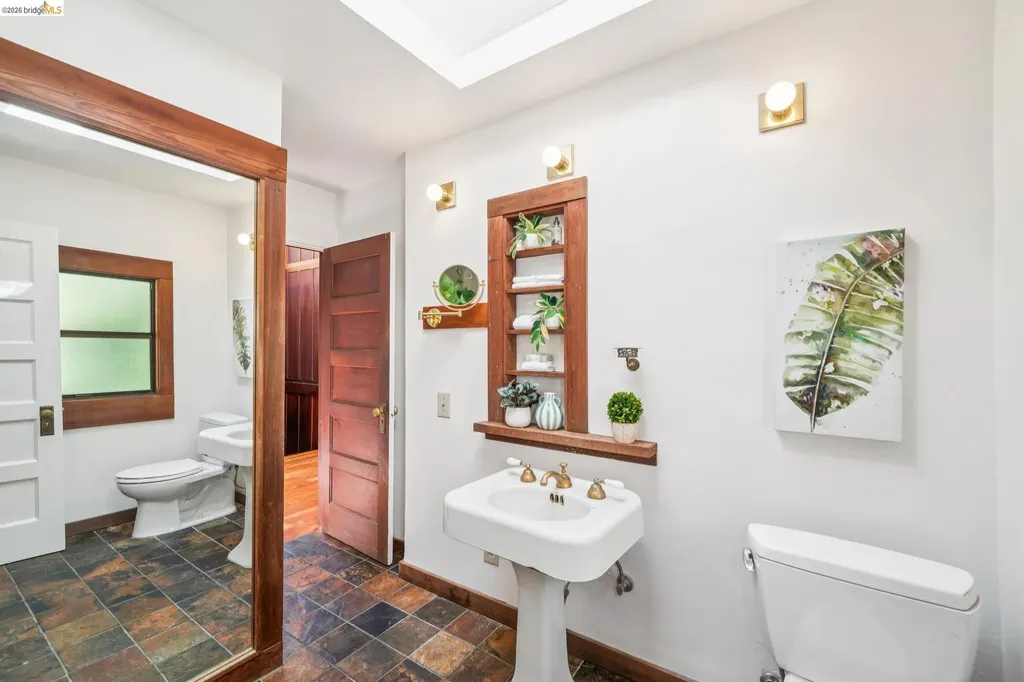 813 San Diego Road Berkeley CA 94707