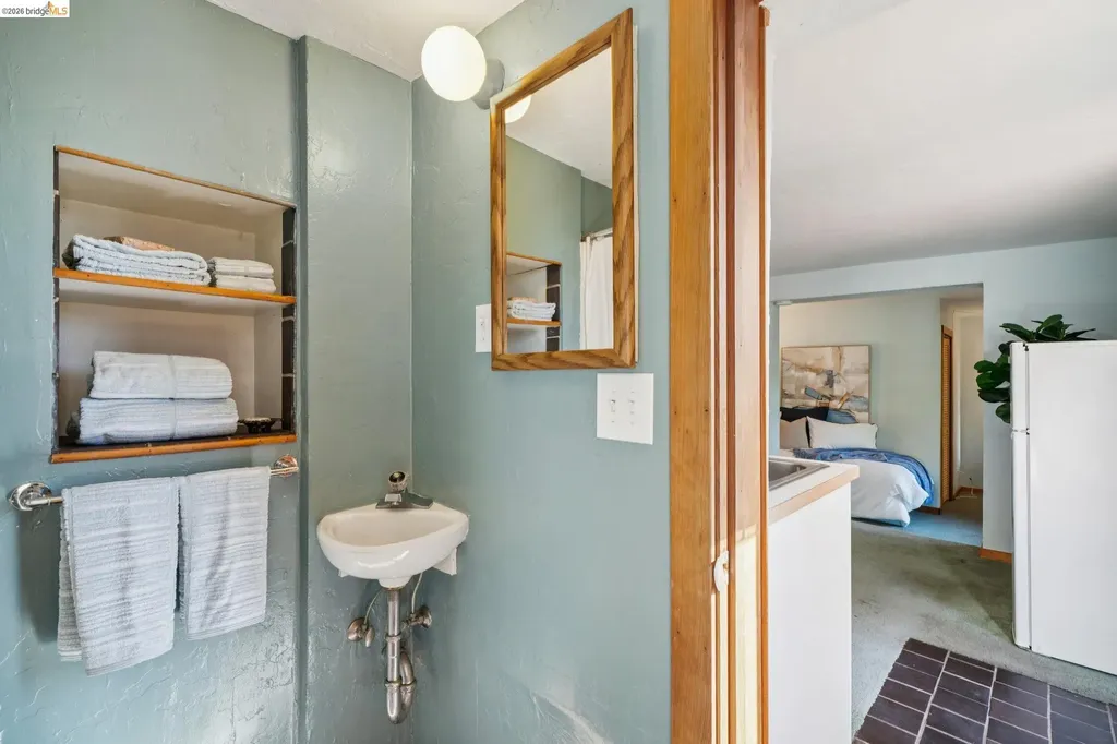 813 San Diego Road Berkeley CA 94707