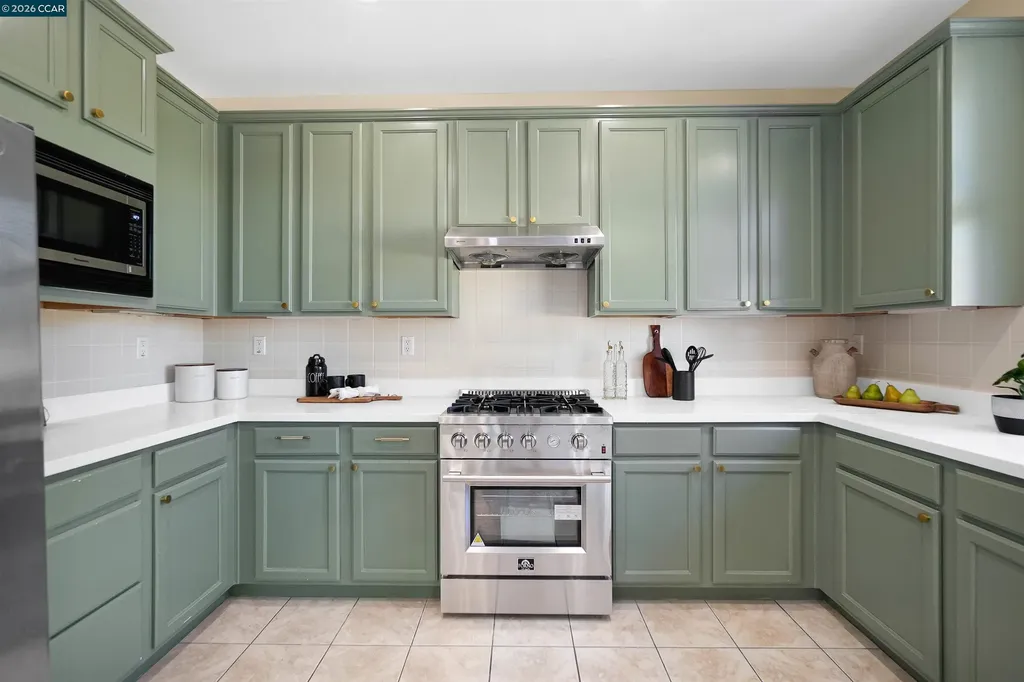1012 Salt Spray Terrace Hercules CA 94547