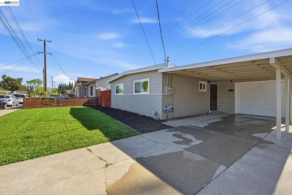 4498 Ladner Street Fremont CA 94538