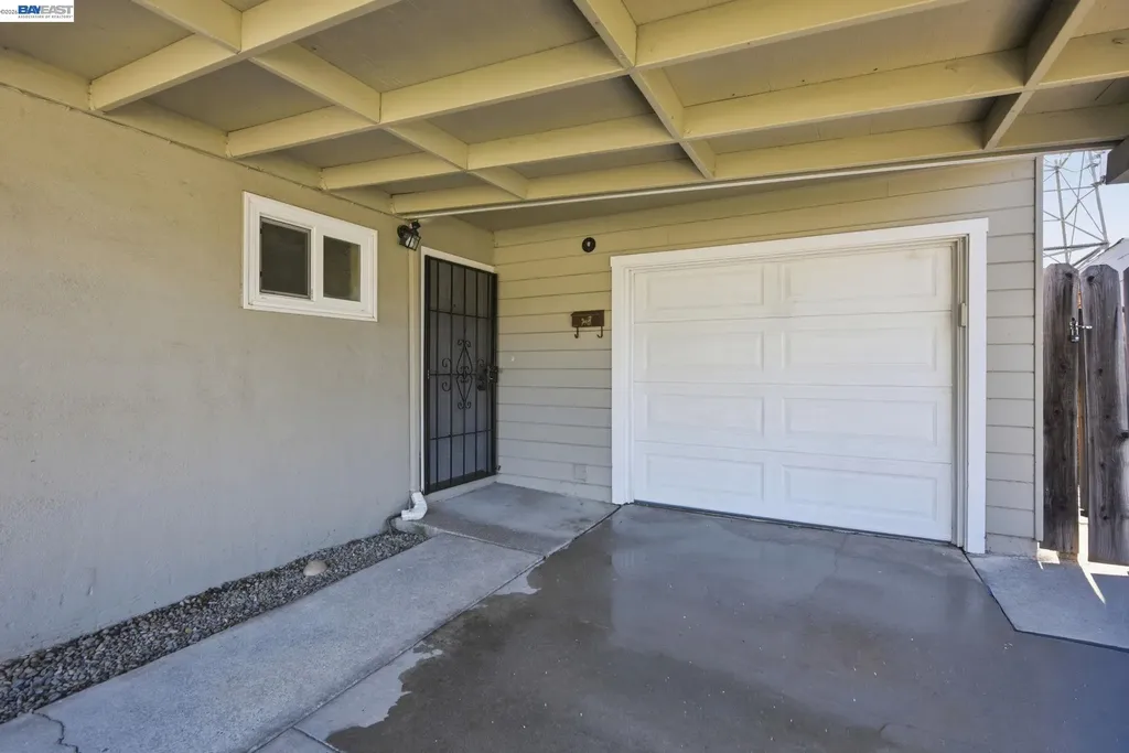 4498 Ladner Street Fremont CA 94538