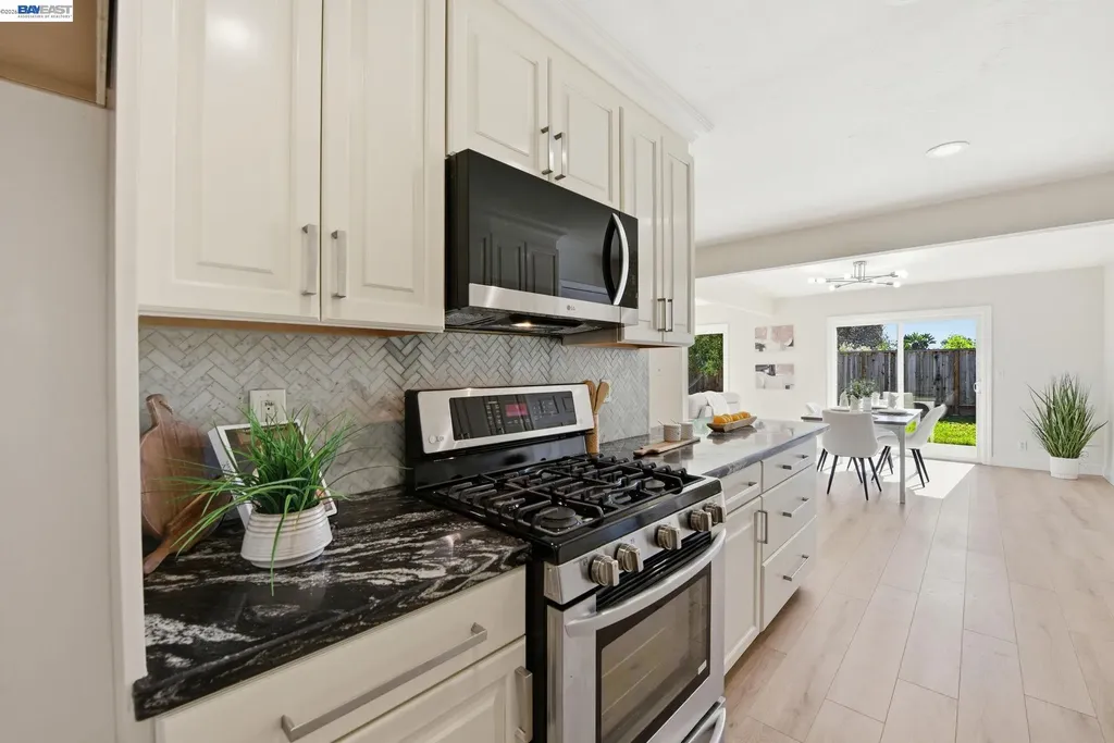 4498 Ladner Street Fremont CA 94538