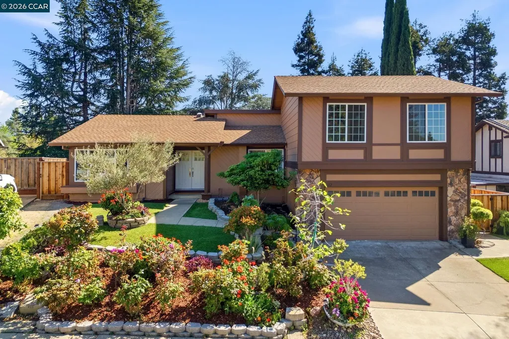 5612 Frank Place Clayton CA 94517