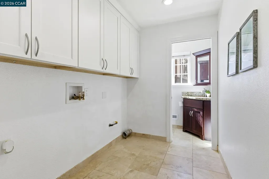 5612 Frank Place Clayton CA 94517