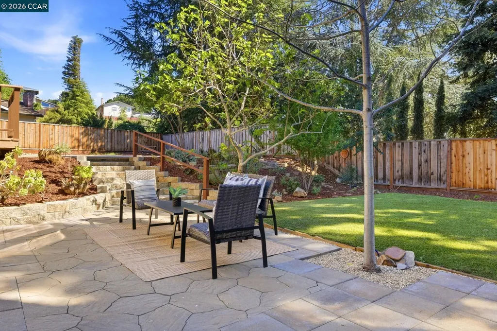 5612 Frank Place Clayton CA 94517