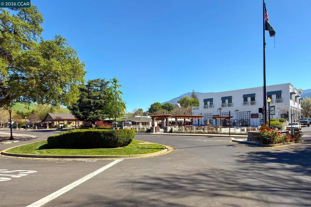 5612 Frank Place Clayton CA 94517