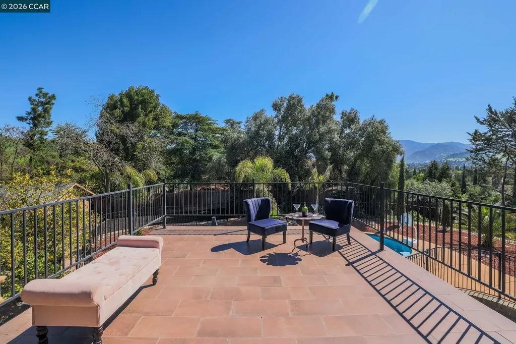 1941 Springridge Court Concord CA 94521