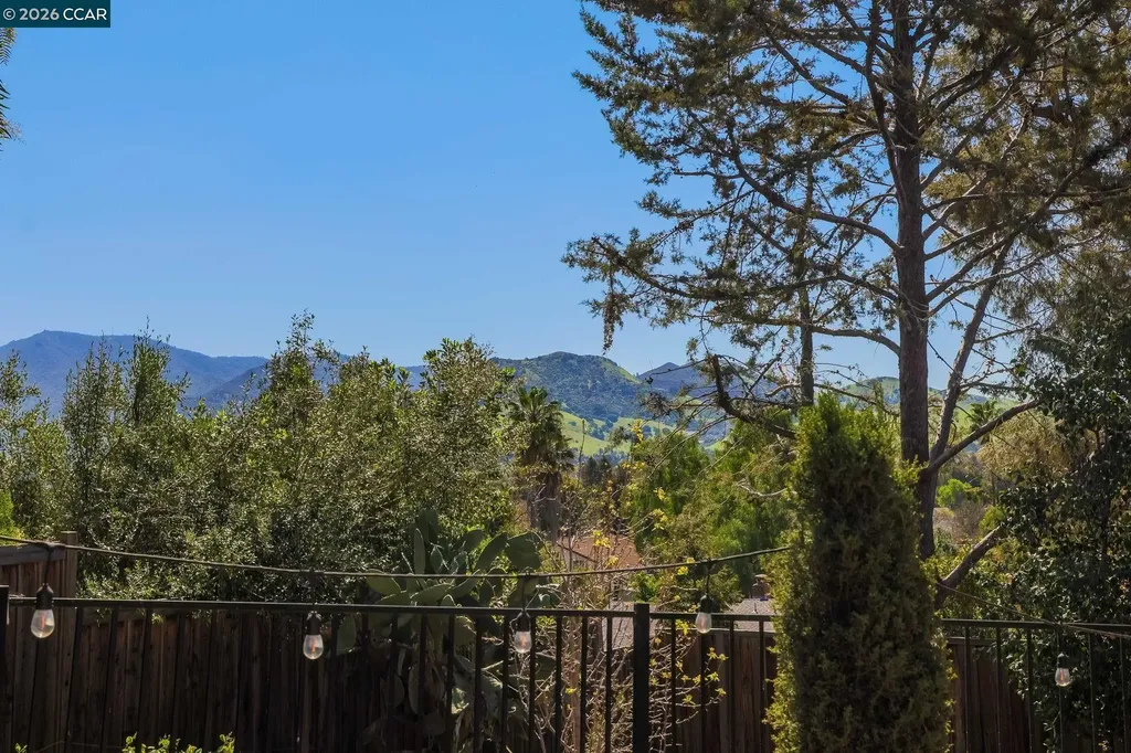 1941 Springridge Court Concord CA 94521