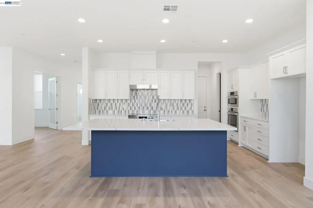 1935 Ingalls Way Dublin CA 94568
