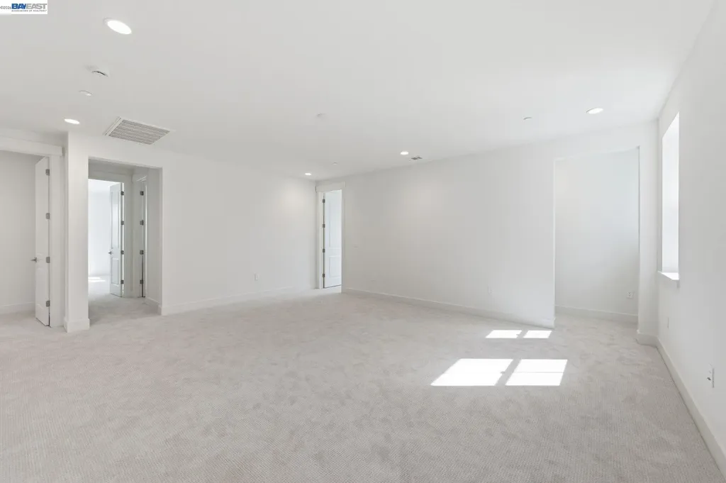 1935 Ingalls Way Dublin CA 94568