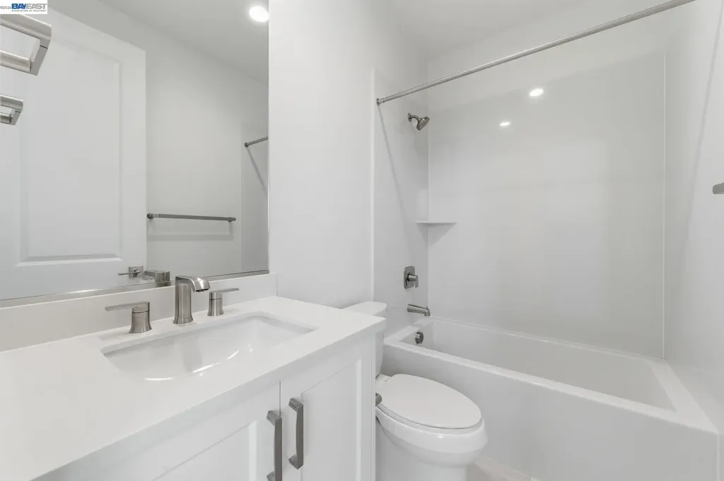1935 Ingalls Way Dublin CA 94568
