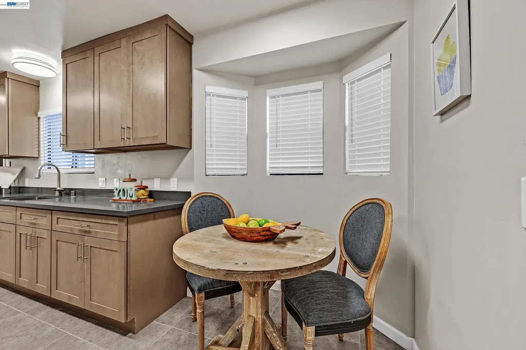 3626 Midvale Avenue Oakland CA 94602