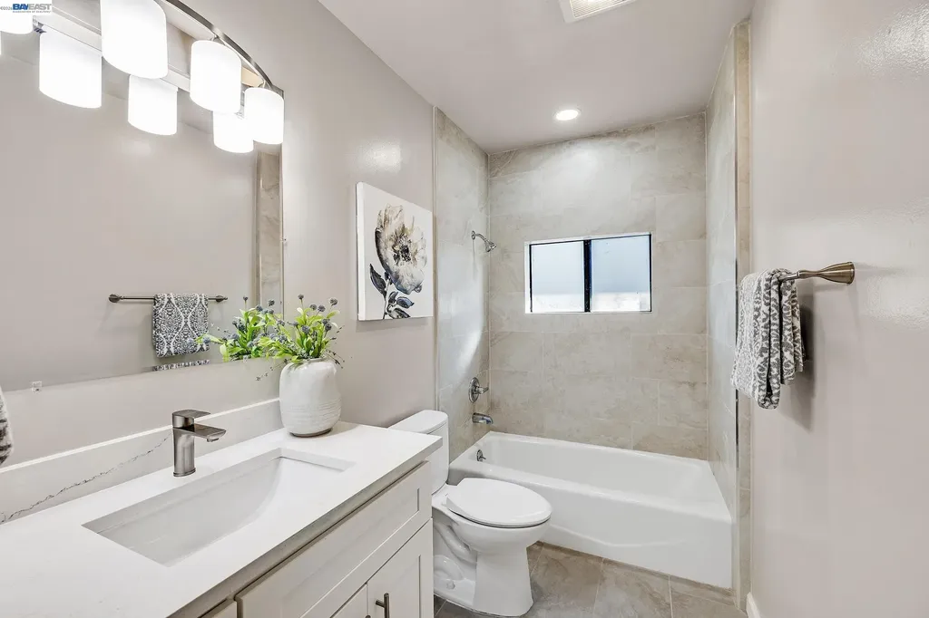 3626 Midvale Avenue Oakland CA 94602