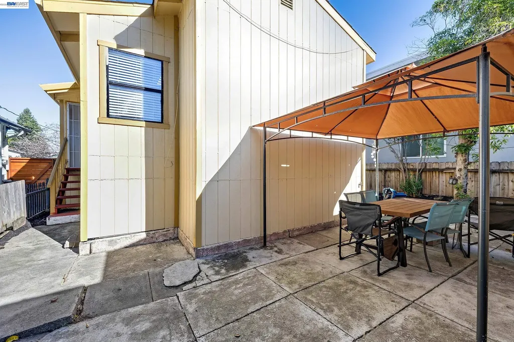 3626 Midvale Avenue Oakland CA 94602