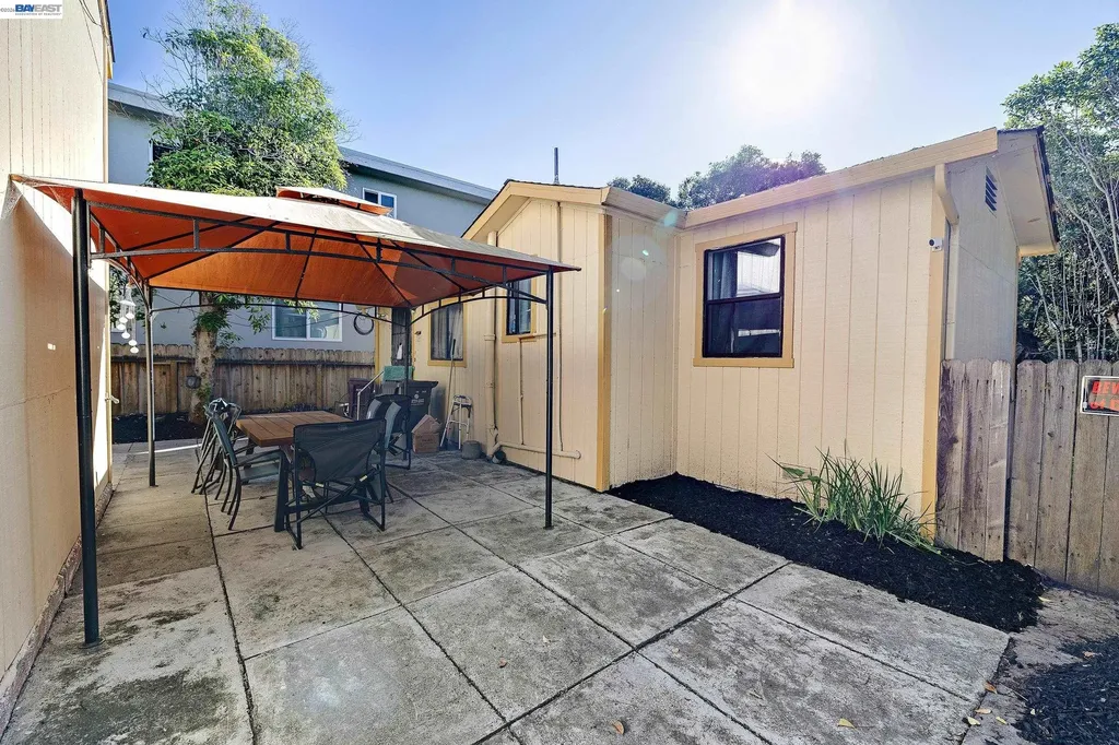 3626 Midvale Avenue Oakland CA 94602