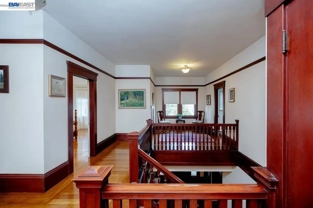 2056 Santa Clara Avenue Alameda CA 94501