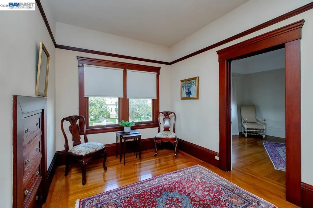 2056 Santa Clara Avenue Alameda CA 94501