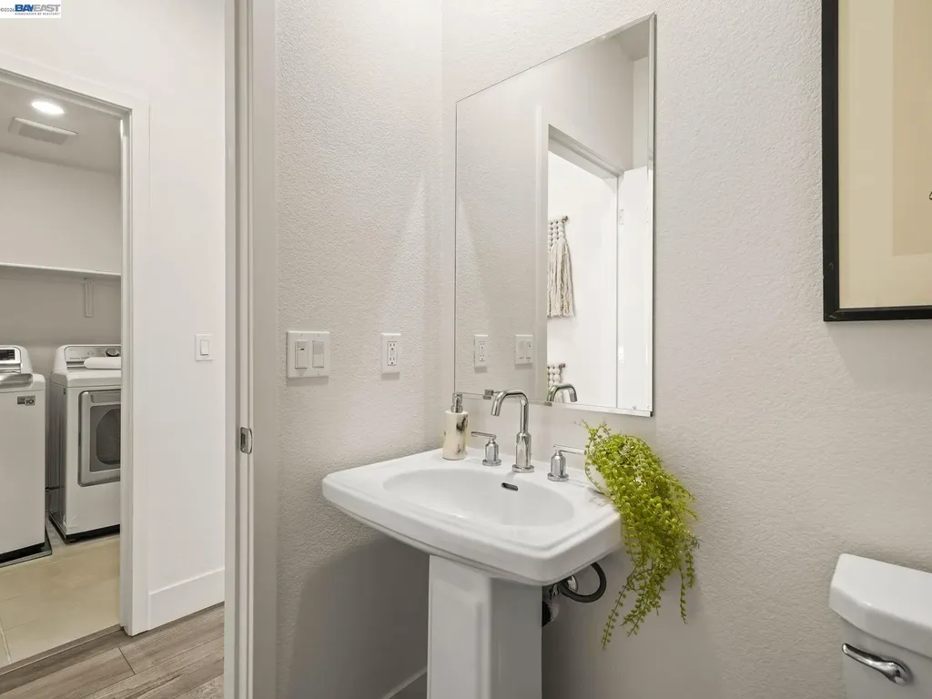 3265 Internet Common Fremont CA 94538