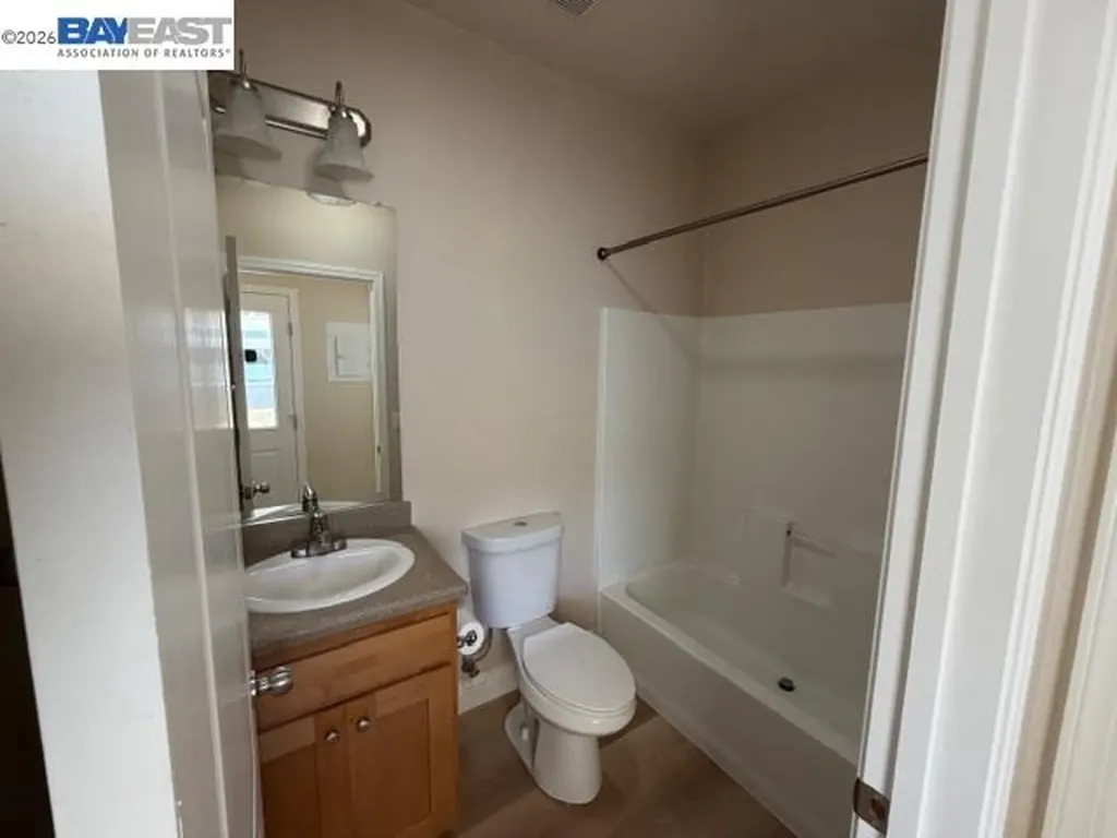 3263 Vineyard Avenue Pleasanton CA 94566