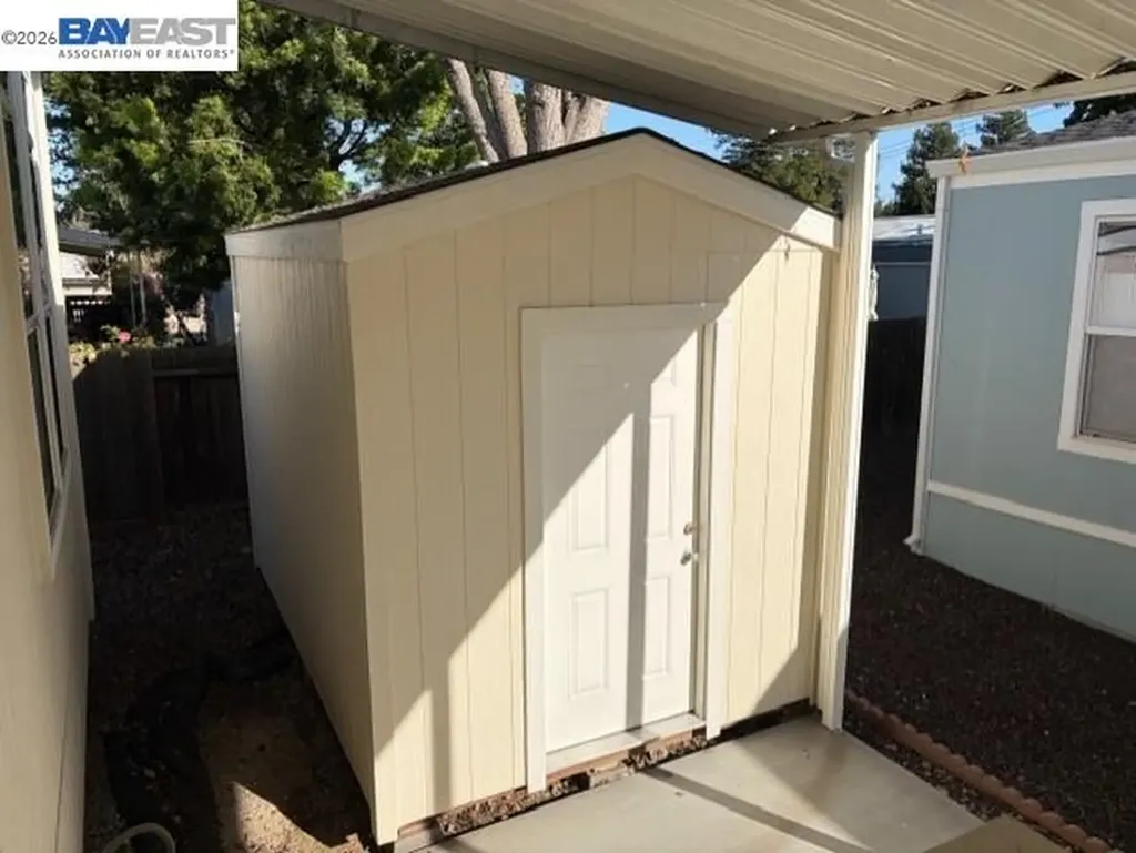 3263 Vineyard Avenue Pleasanton CA 94566