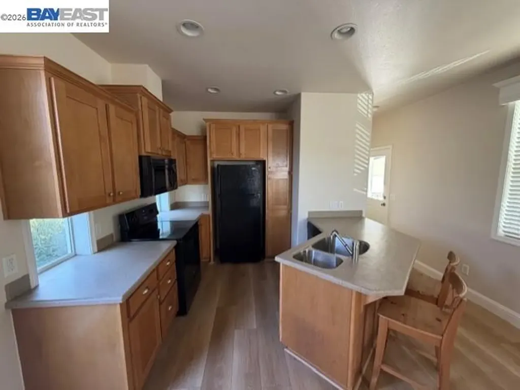 3263 Vineyard Avenue Pleasanton CA 94566