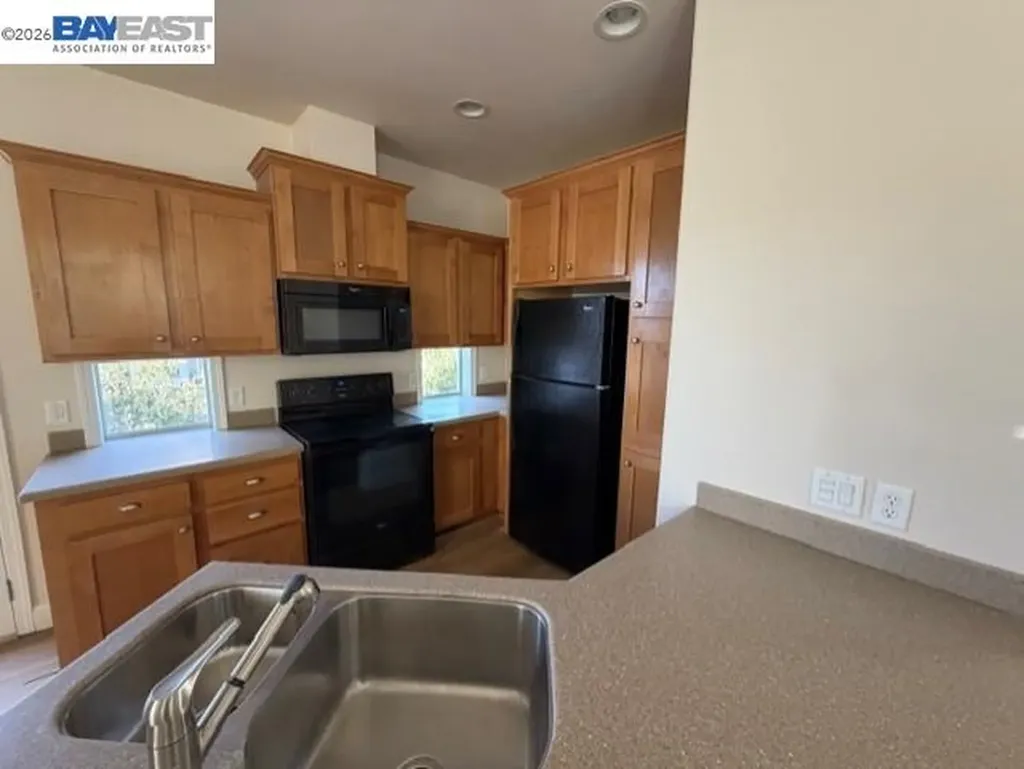 3263 Vineyard Avenue Pleasanton CA 94566