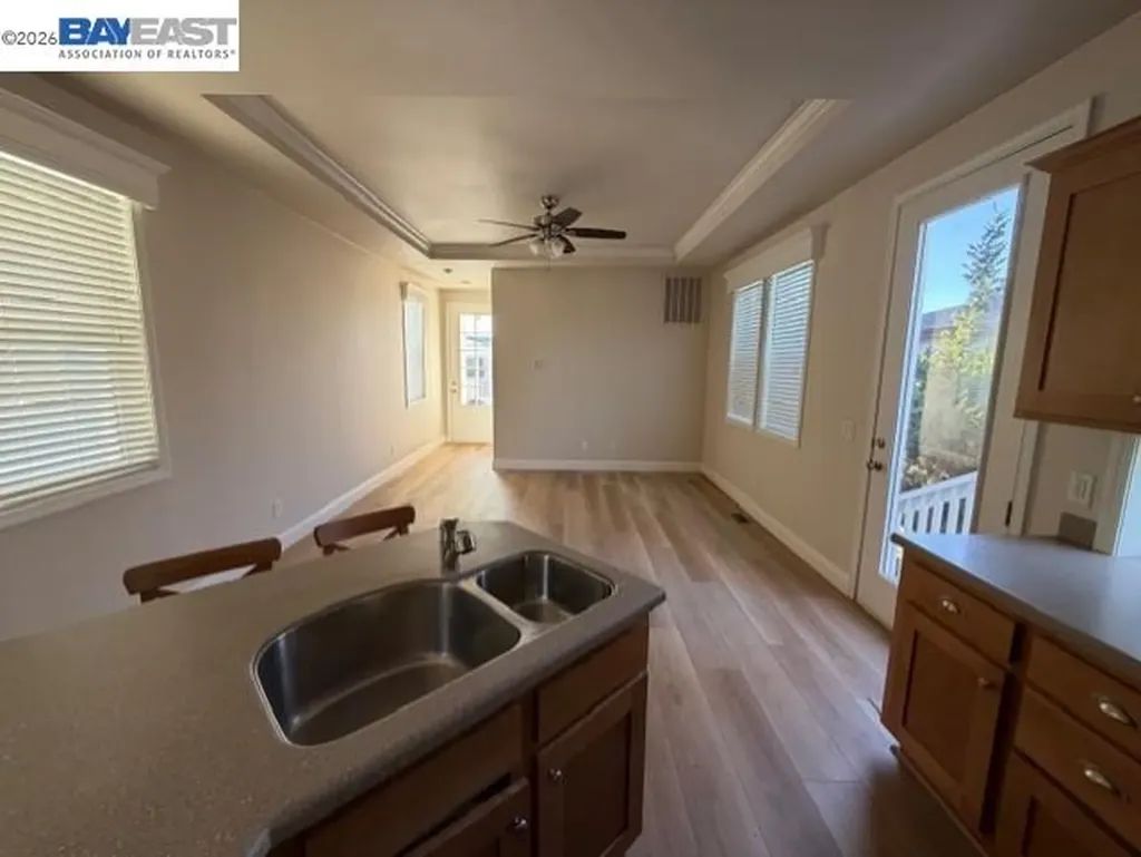 3263 Vineyard Avenue Pleasanton CA 94566