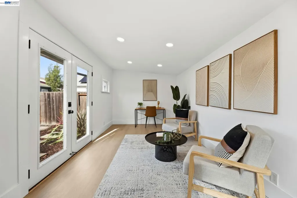 1834 8th Street Alameda CA 94501