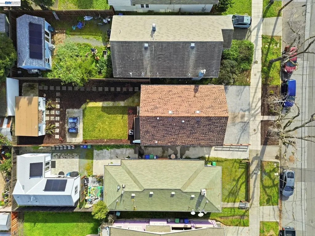 1834 8th Street Alameda CA 94501