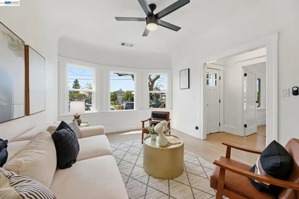 1834 8th Street Alameda CA 94501
