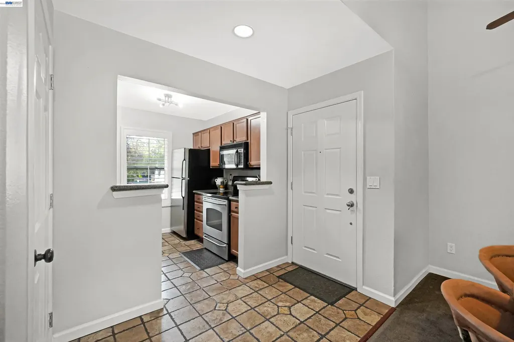 200 Reflections Drive San Ramon CA 94583