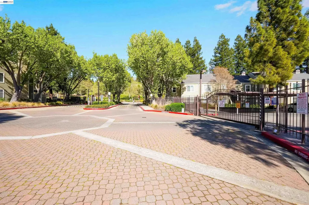 200 Reflections Drive San Ramon CA 94583