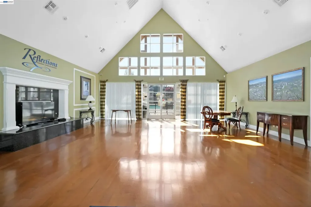 200 Reflections Drive San Ramon CA 94583
