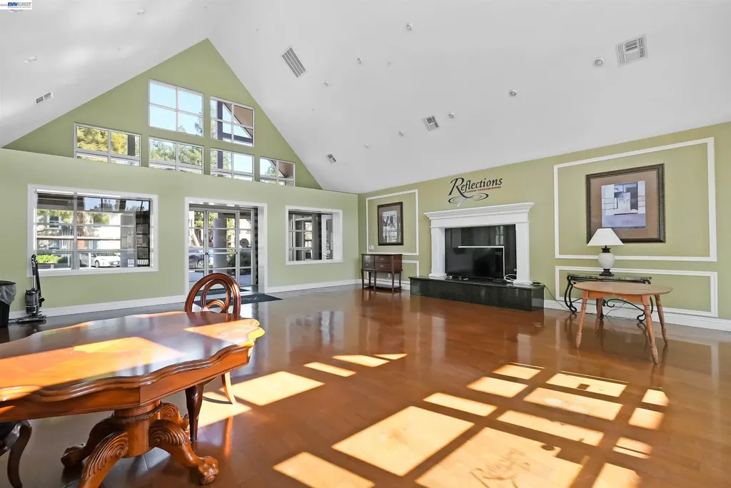 200 Reflections Drive San Ramon CA 94583