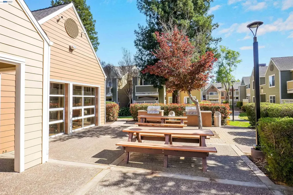 200 Reflections Drive San Ramon CA 94583