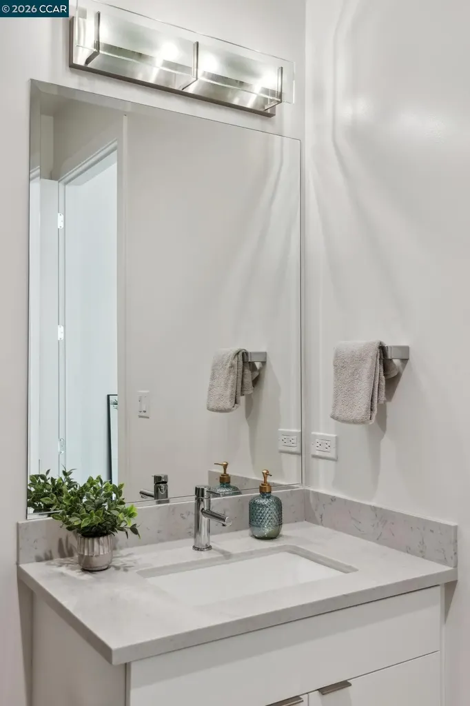 210 Lafayette Circle Lafayette CA 94549