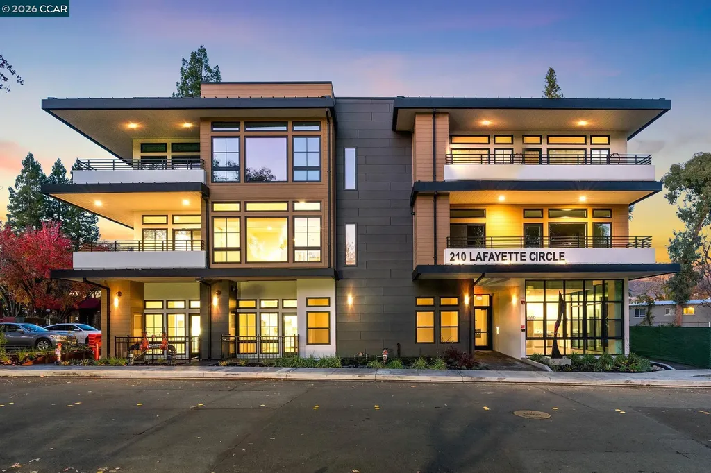 210 Lafayette Circle Lafayette CA 94549