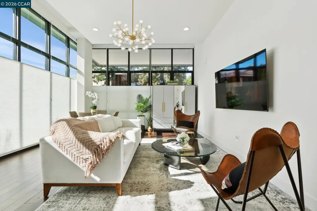 210 Lafayette Circle Lafayette CA 94549
