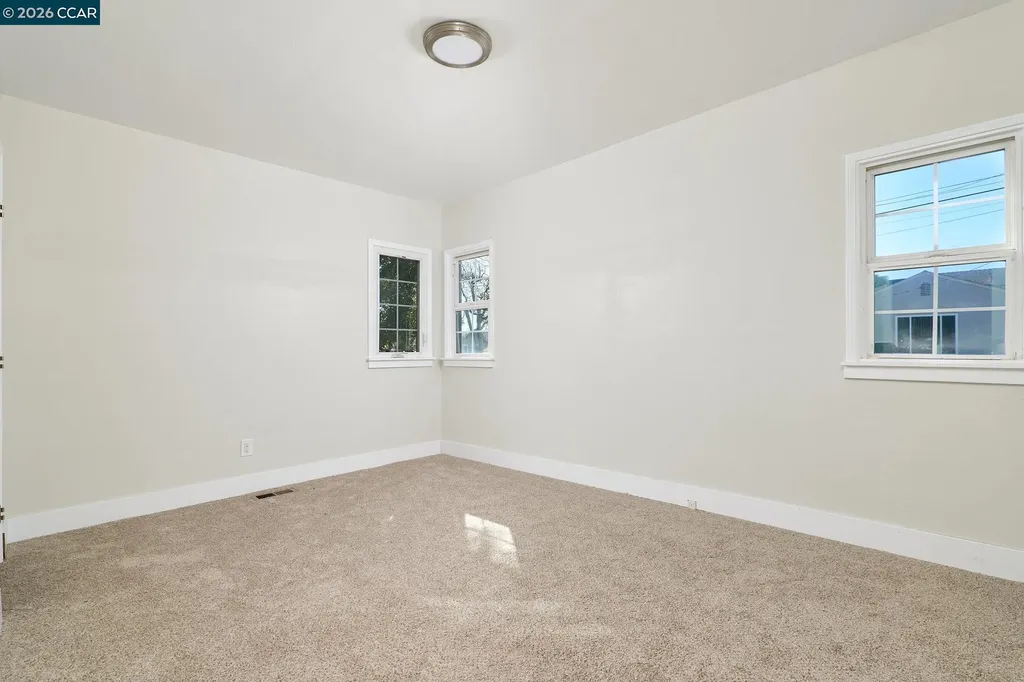 90 Manville Avenue Pittsburg CA 94565