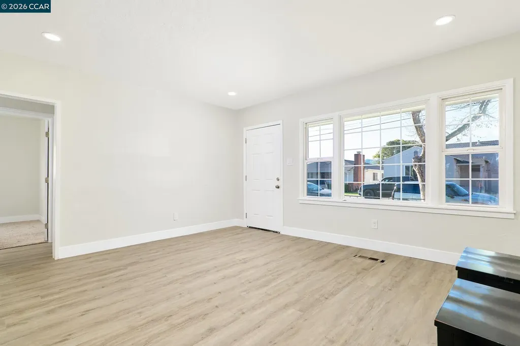 90 Manville Avenue Pittsburg CA 94565