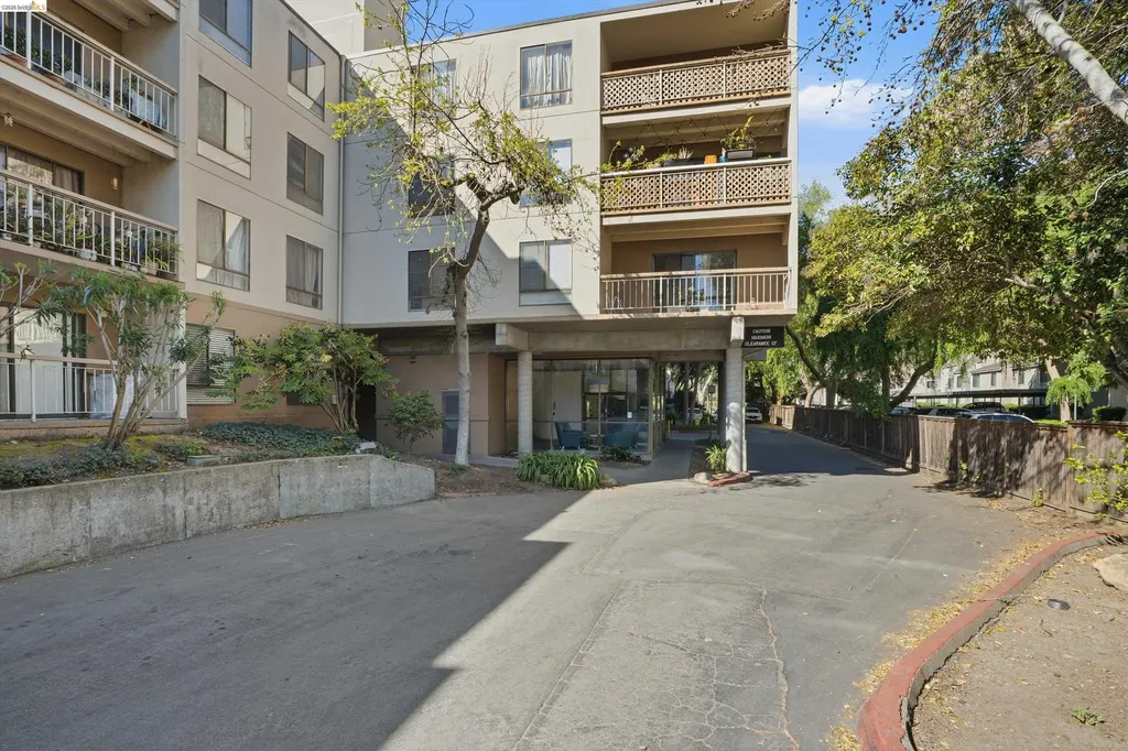 490 Civic Drive Walnut Creek CA 94596