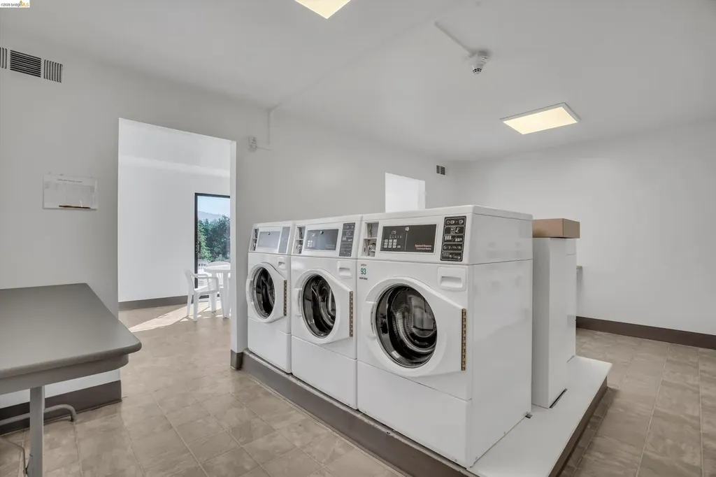 490 Civic Drive Walnut Creek CA 94596