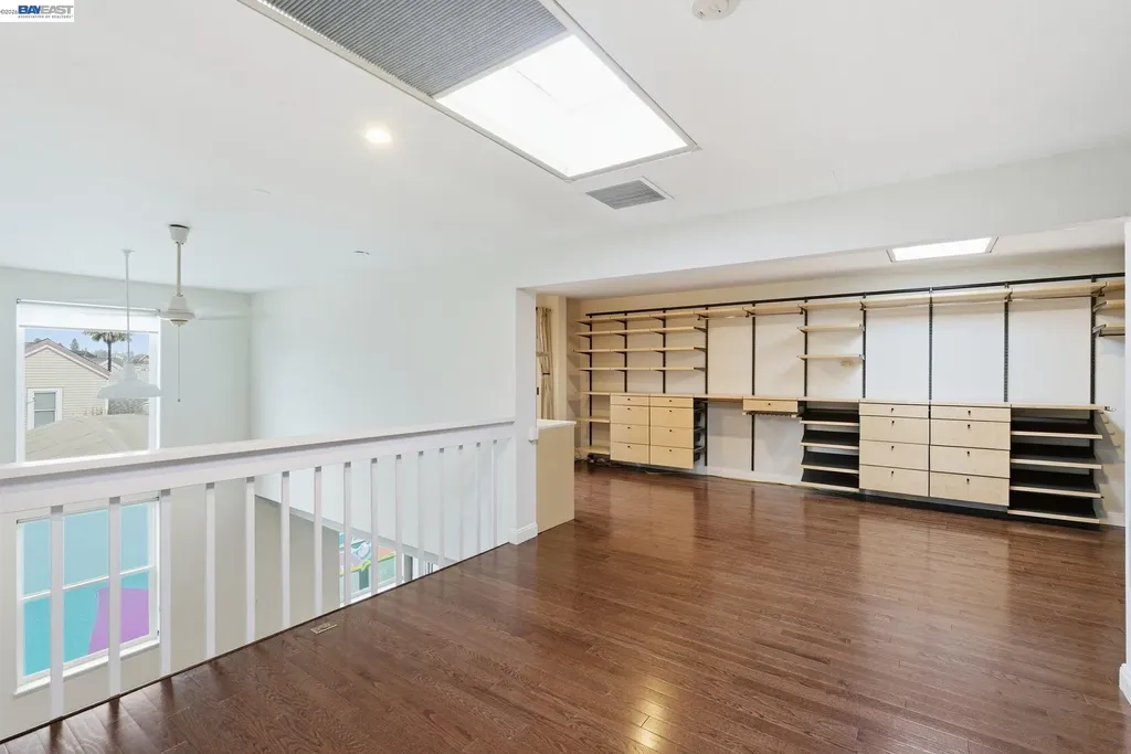 1004 9th Avenue Oakland CA 94606