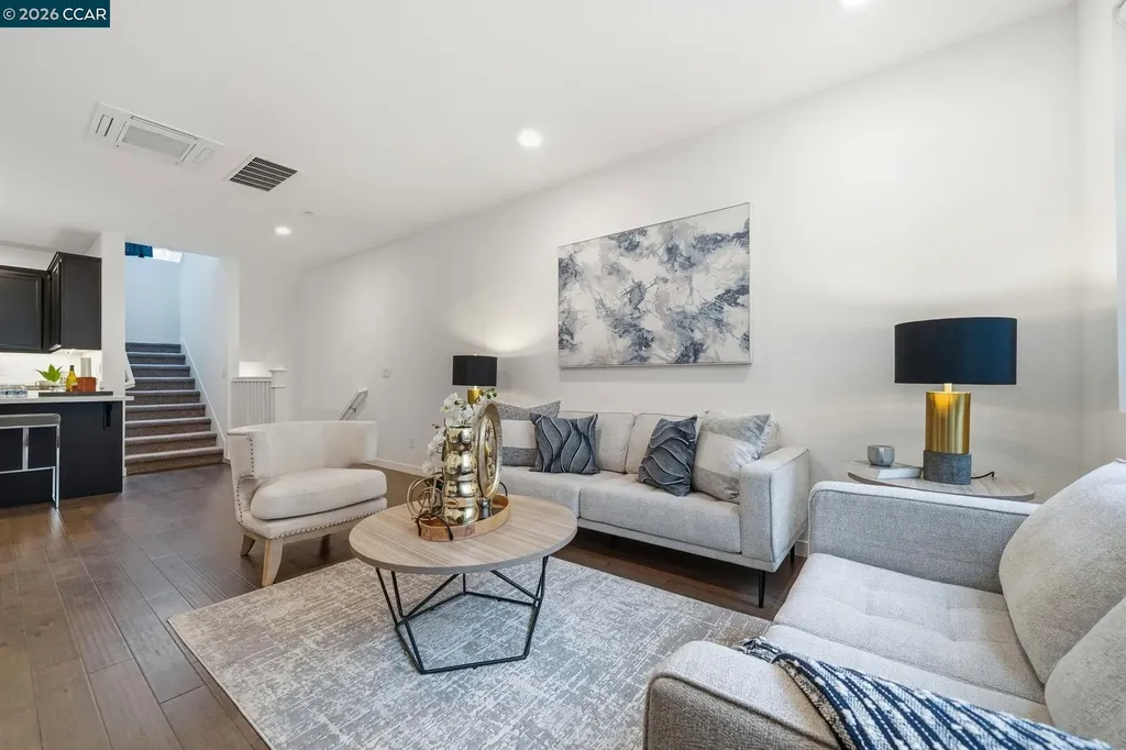 5862 Cadence Avenue Dublin CA 94568