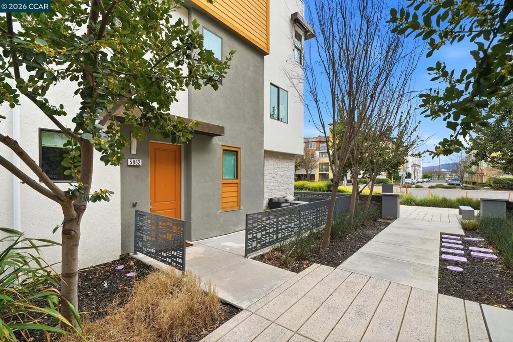 5862 Cadence Avenue Dublin CA 94568