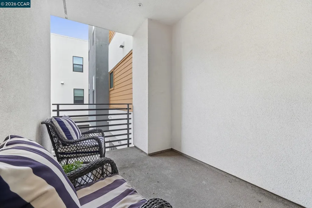 5862 Cadence Avenue Dublin CA 94568