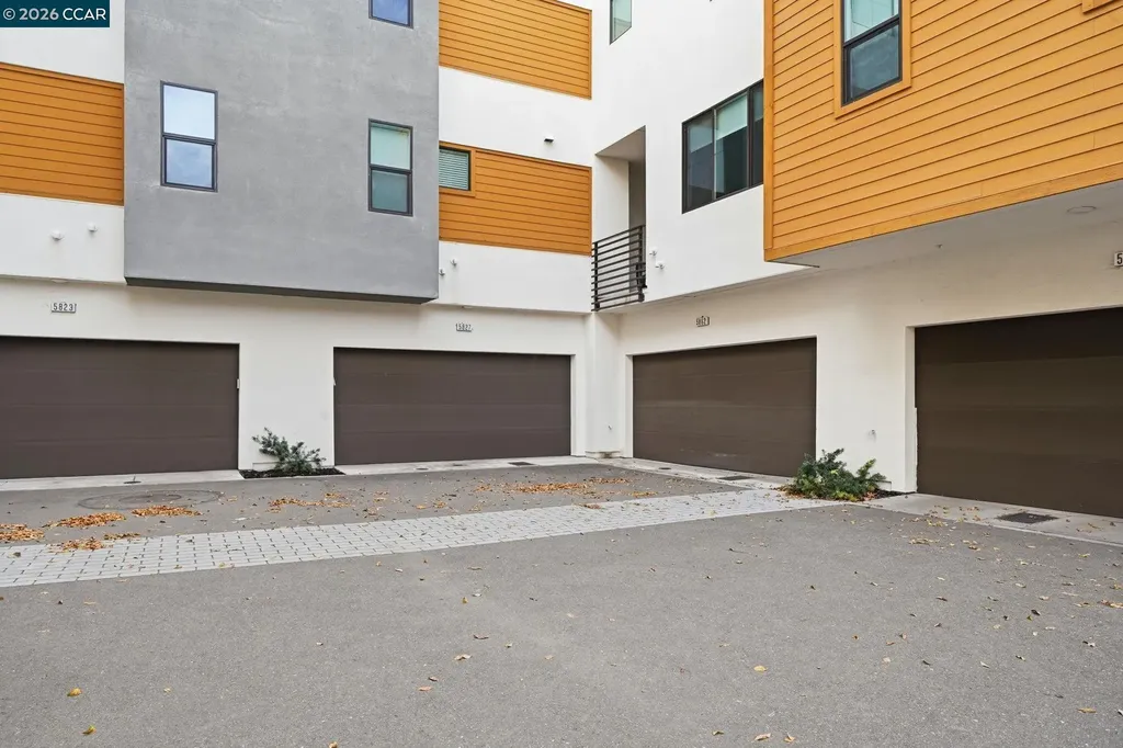 5862 Cadence Avenue Dublin CA 94568