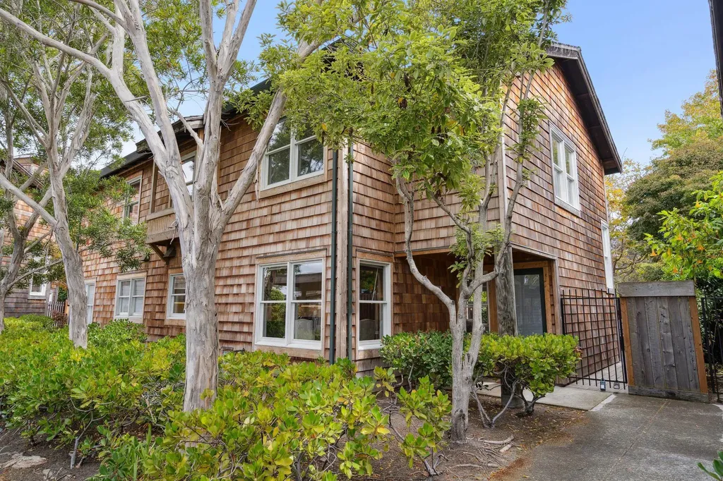 641 Centre Court Alameda CA 94502