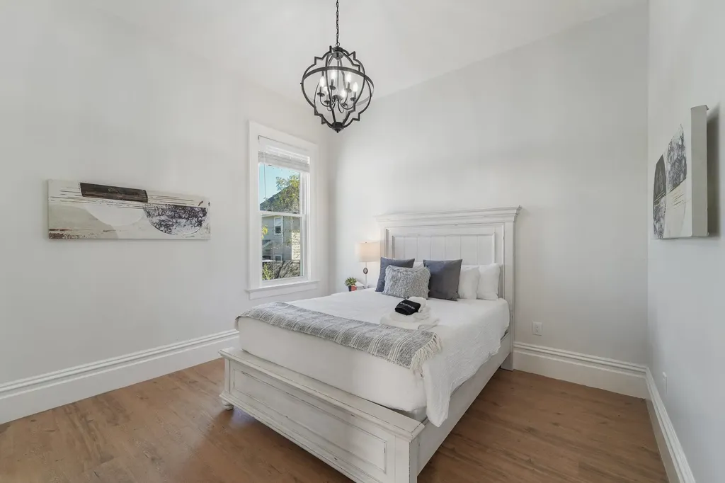 1662 14th Street Oakland CA 94607